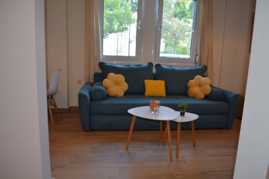 Marieli Apartment Perama  Bagian luar foto